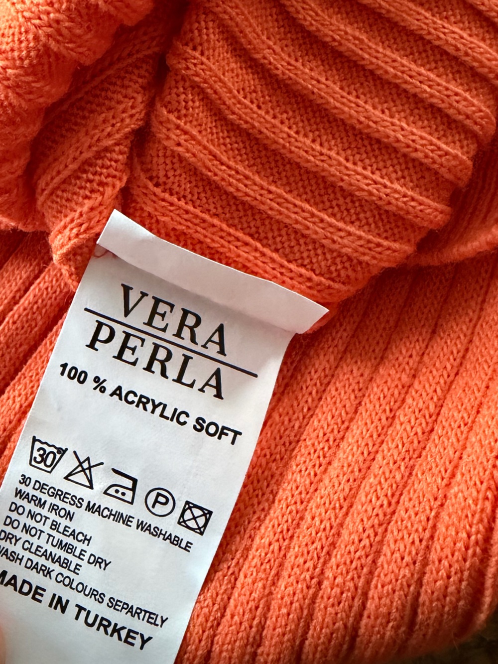 NWT Vera Perla Orange Ribbed Knit V Neck Sweater Small - Picture 5 of 5